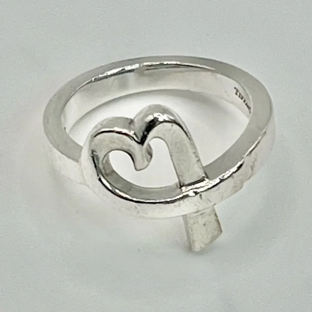 Tiffany & Co. Single Loving Heart Ring Paloma Picasso -529 Silver - Sz 6
